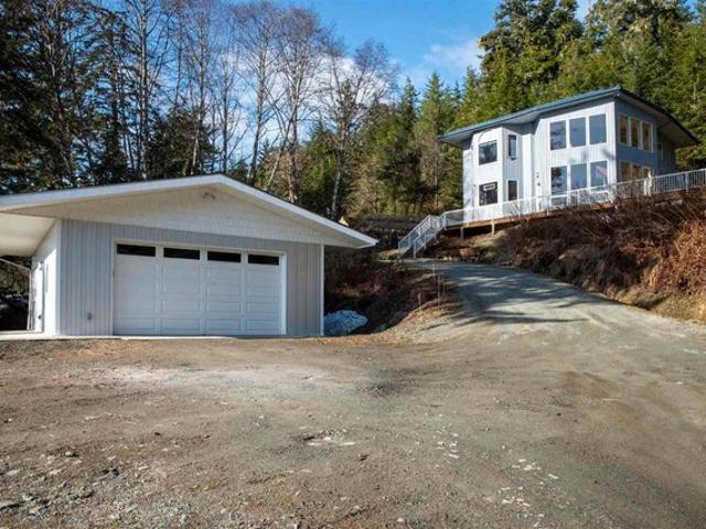 House for sale in Auke Bay