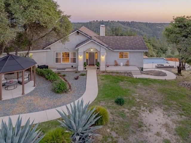 House for sale in Sutter Creek, California