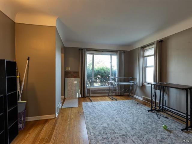 House for sale in Allen Road Business Subdivision, Allen Park
