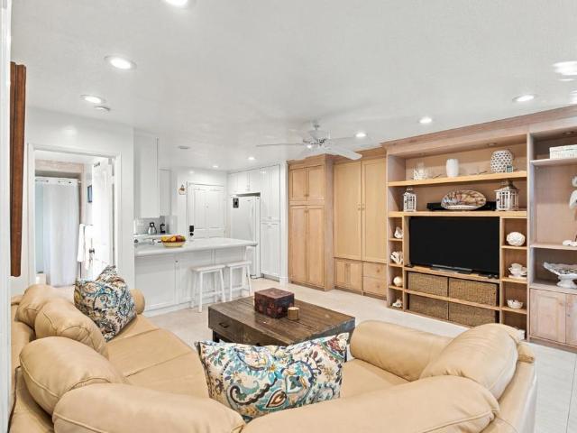 Condo for sale in Del Mar, San Diego County
