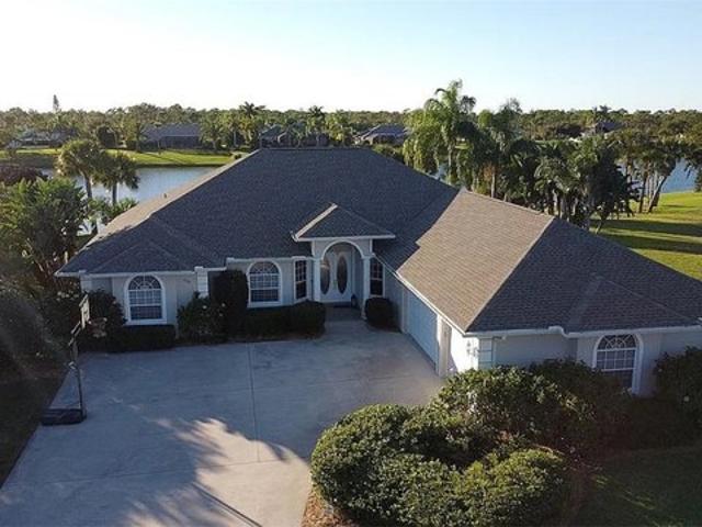 House for sale in Fischer Lake Island, Sebastian