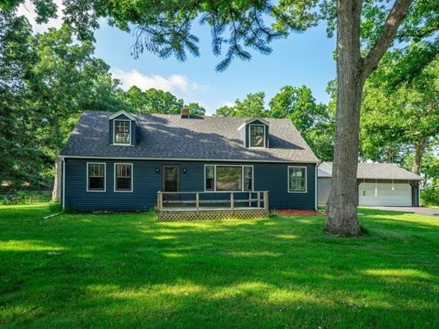 House for sale in Davis Junction, Illinois