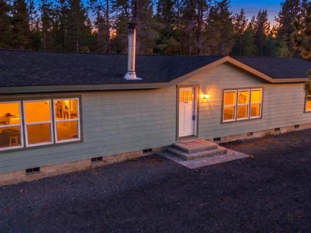 House for sale in Oregonia