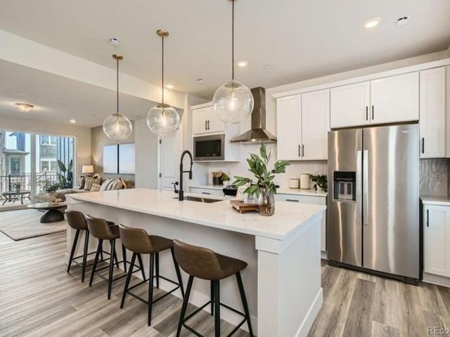 Townhouse for sale in Broomfield, Colorado