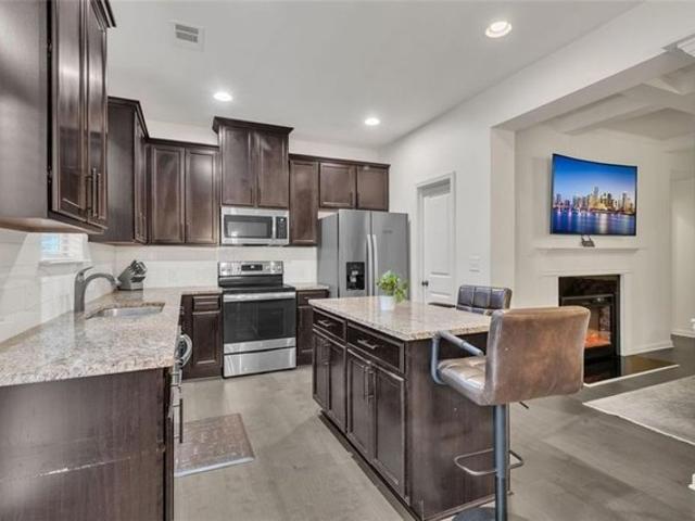 Townhouse for sale in Stone Mountain, Georgia