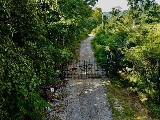 House for sale in Bath, Kentucky