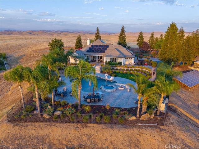 House for sale in Friant, Fresno County