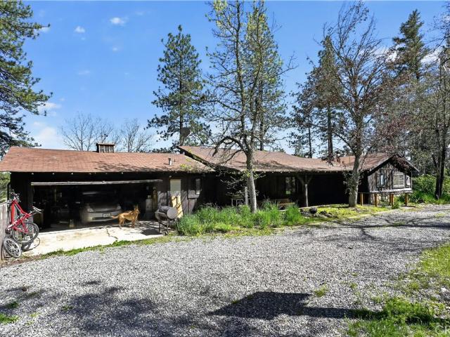 House for sale in Fort Jones, California