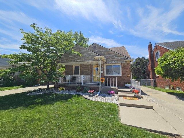 House for sale in Allen Park, Michigan