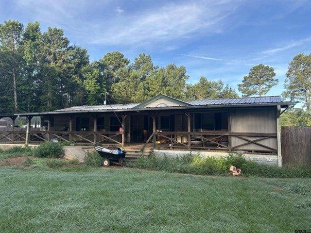 House for sale in Tatum, Texas