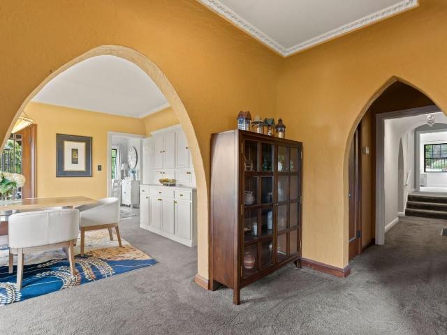 House for sale in Belmont