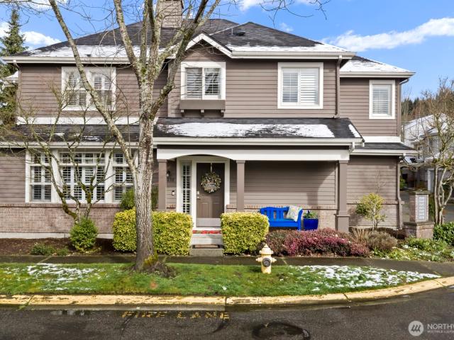 Townhouse for sale in Redmond, Washington
