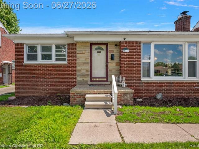 House for sale in Eastpointe, Michigan