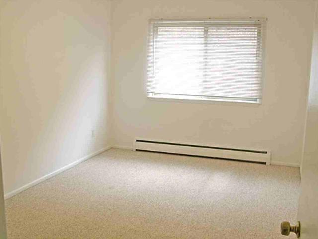Apartment for rent in Highland, Ramsey