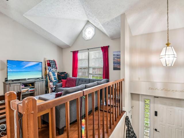 House for sale in Hendricks, Greenwood