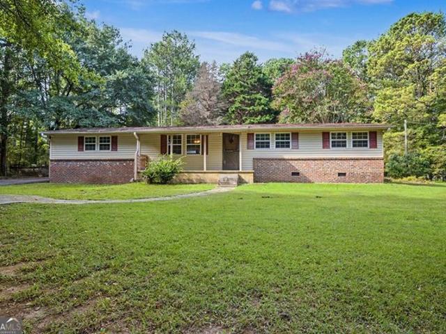 House for sale in Moreland, Georgia