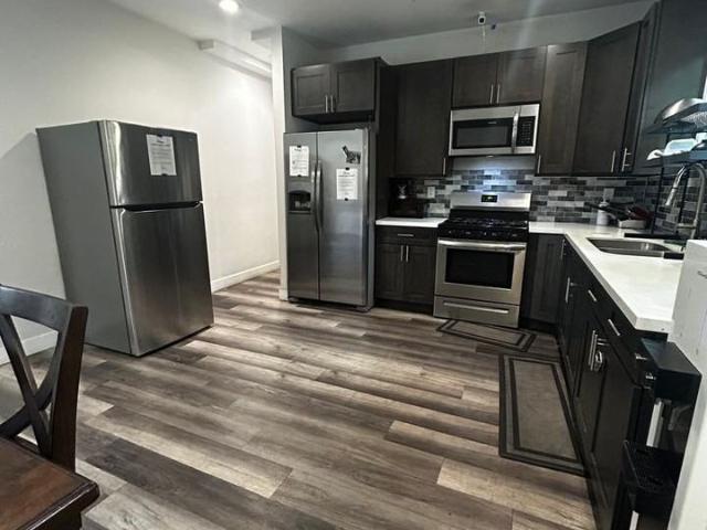 Apartment for rent in Jefferson, Los Angeles