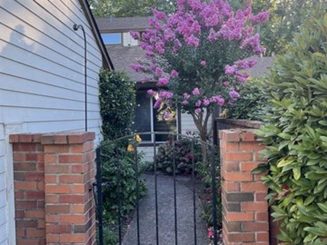 Townhouse for sale in Oregonia