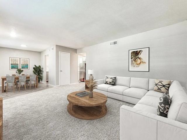 House for sale in Dallas, Dallas County
