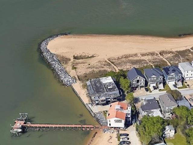 Condo for sale in Virginia