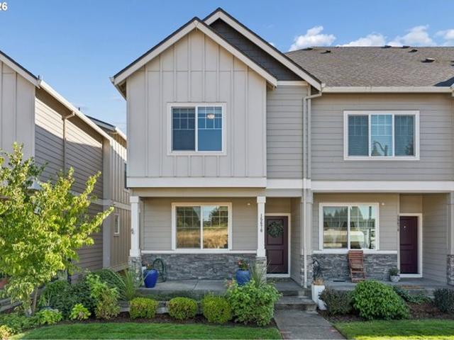 Townhouse for sale in Oregonia