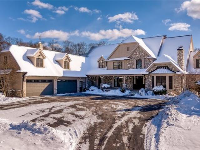 House for sale in Chagrin Falls, Ohio