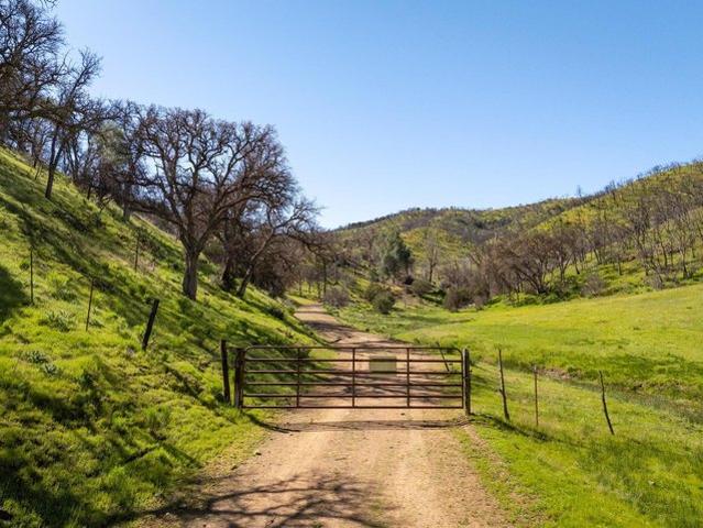 Land for sale in Tracy, California