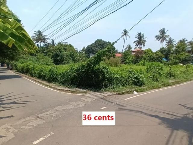 Land for sale in Kochi, Kerala