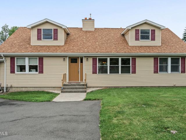 House for sale in Castleton On Hudson, New York