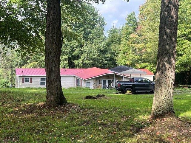 House for sale in Mercer, Mercer County