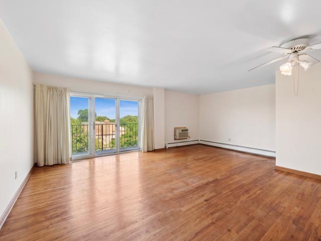Condo for sale in Evanston, Illinois