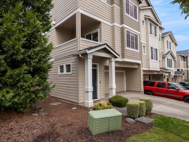 Townhouse for sale in Oregonia