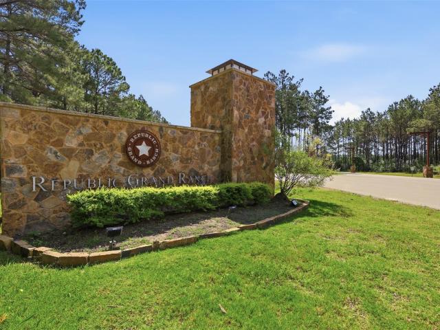 Land for sale in Willis, Texas