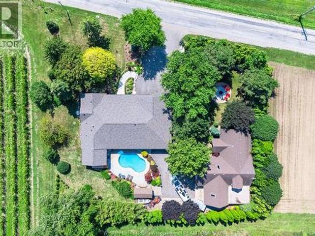 House for sale in Essex, Ontario
