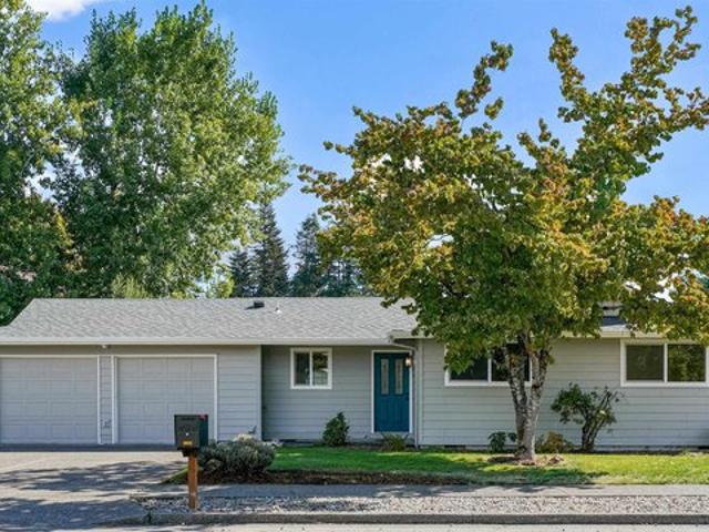 House for sale in Stayton, Marion County