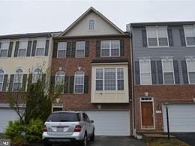 Townhouse for sale in Virginia