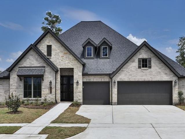 House for sale in Magnolia, Texas