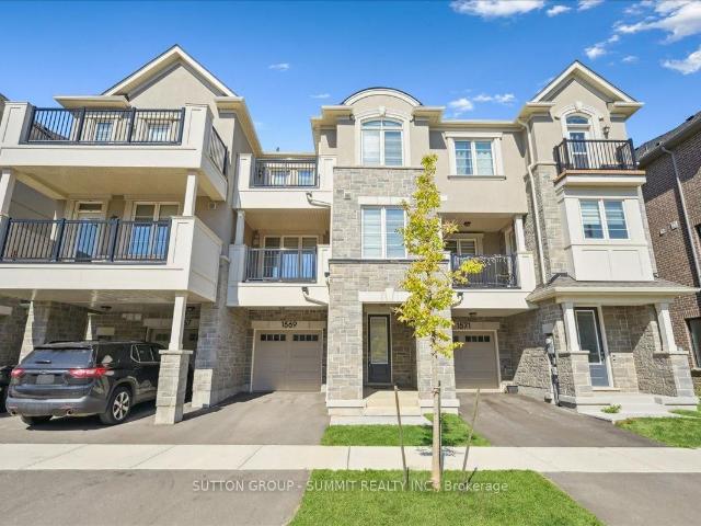 Townhouse for sale in Woburn, Ontario
