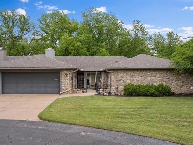 Townhouse for sale in Bartlesville, Oklahoma
