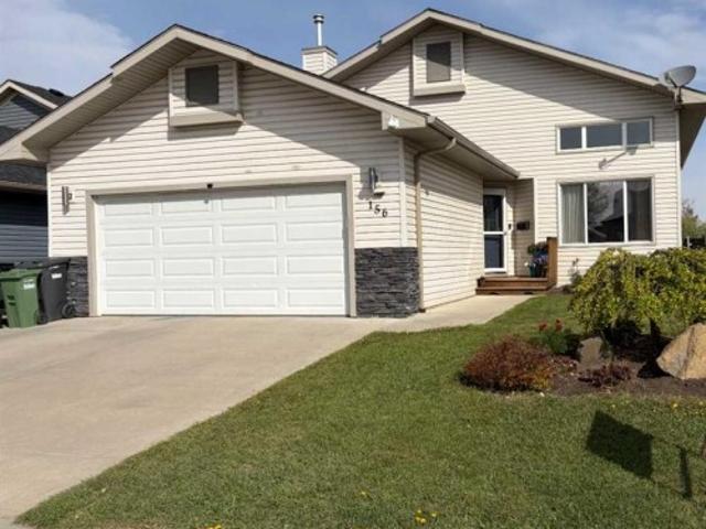 House for sale in Strathmore, Alberta