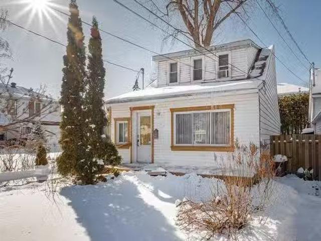 House for sale in Dorval, Quebec