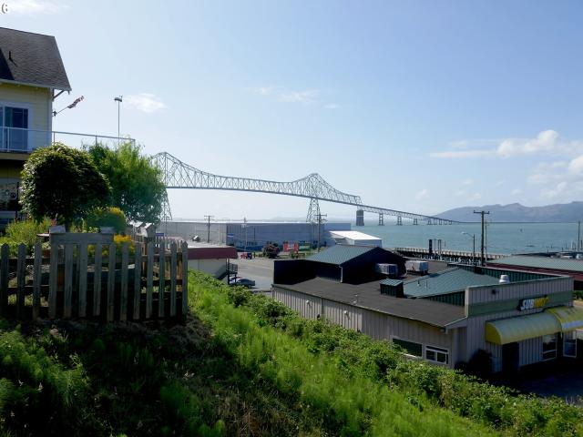 House for sale in Doughboy, Astoria