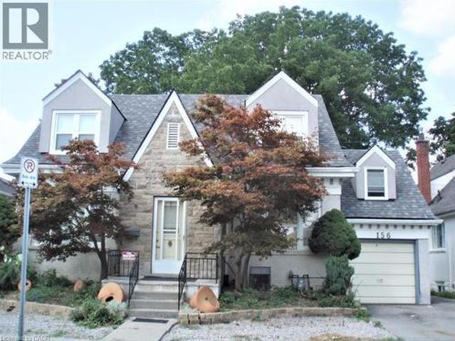 House for sale in Ancaster, Ontario
