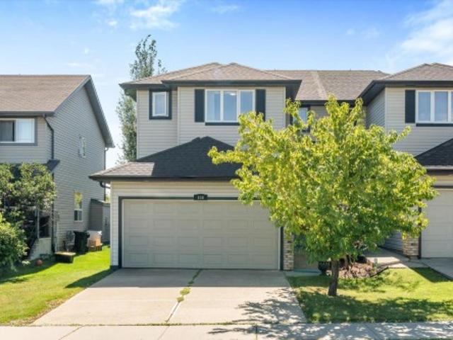 House for sale in Stony Plain, Alberta