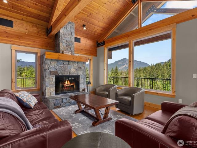 House for sale in Packwood, Washington