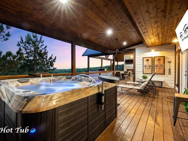 House for sale in Hochatown, Broken Bow
