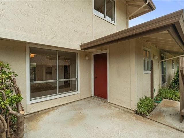 Townhouse for sale in Santa Cruz, California