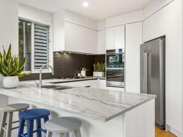 House for sale in Castor Bay