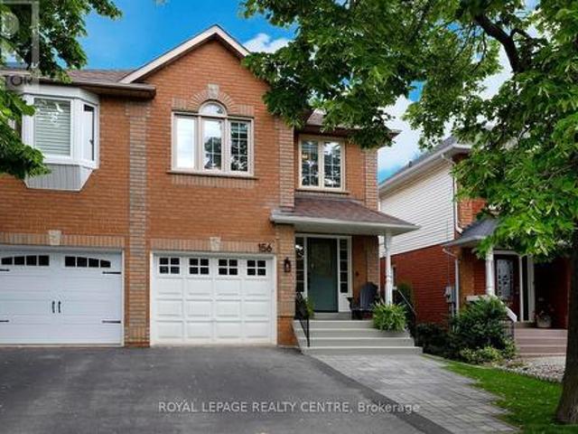 House for sale in Ancaster, Ontario