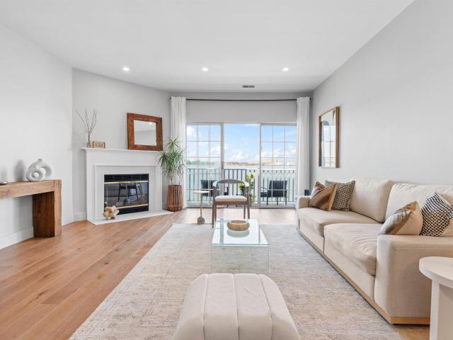 Condo for sale in Jersey City, Hudson County